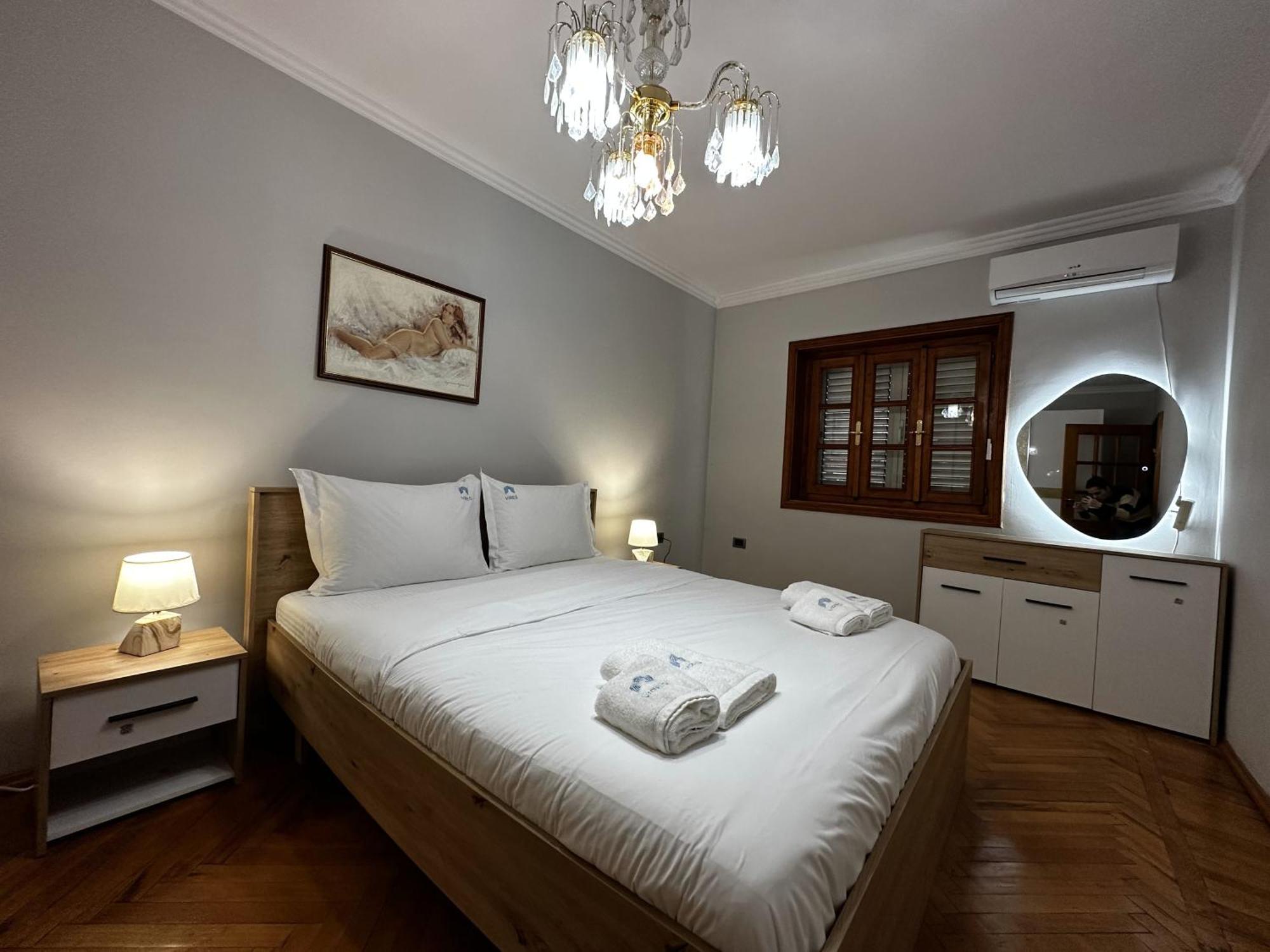 Tirana Treasure: Chic 2Br-Apartment 8Min To Skanderbeg Place Dış mekan fotoğraf