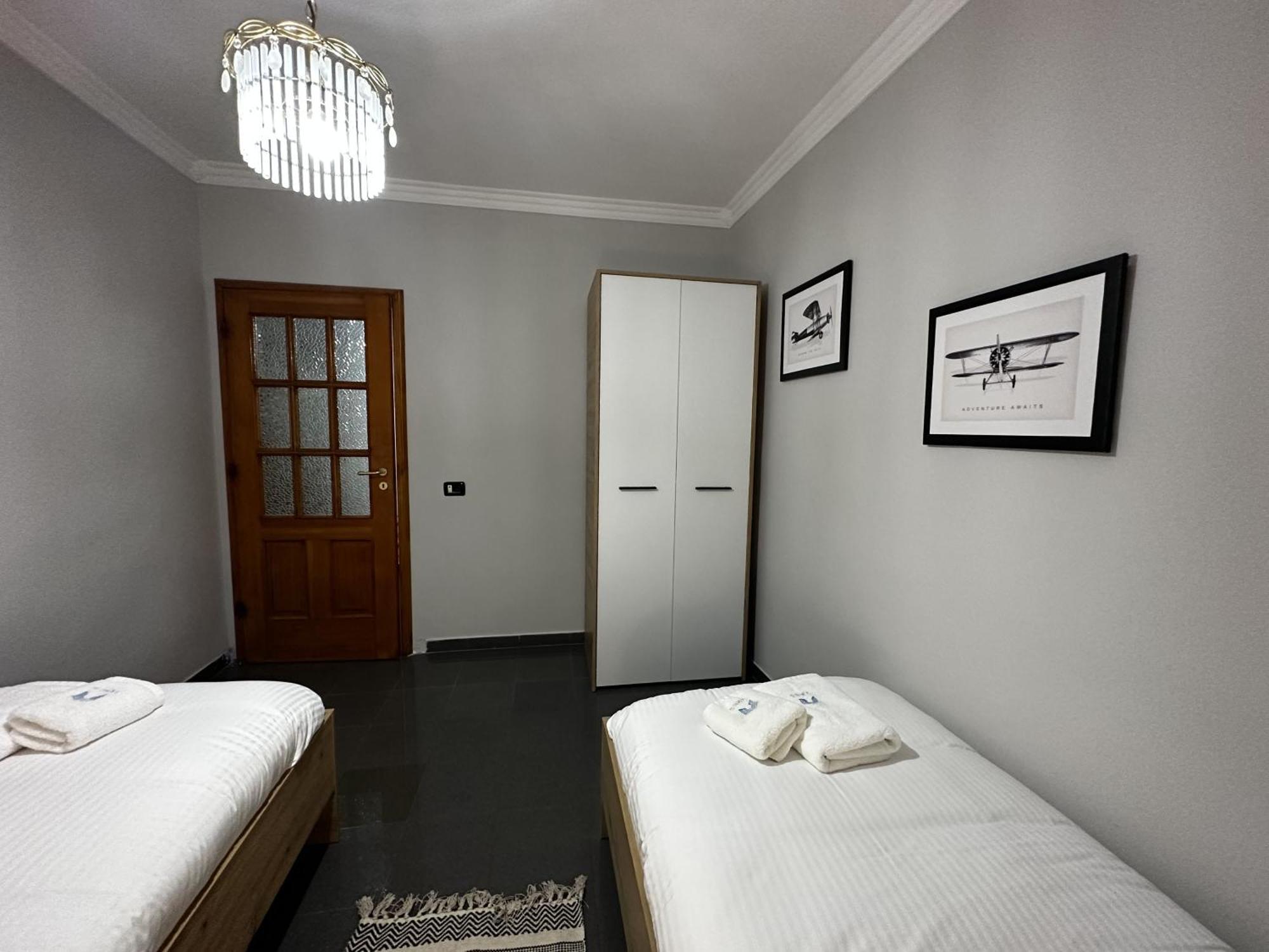 Tirana Treasure: Chic 2Br-Apartment 8Min To Skanderbeg Place Dış mekan fotoğraf