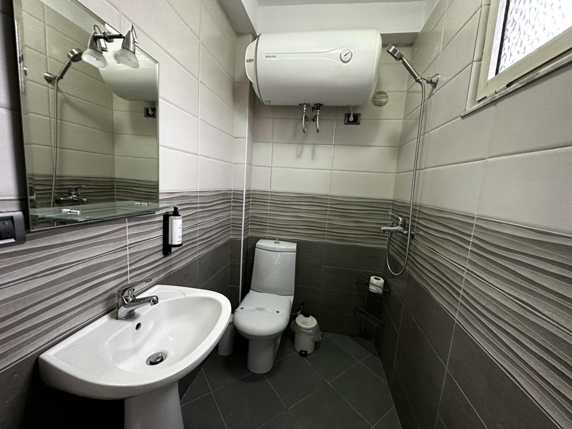 Tirana Treasure: Chic 2Br-Apartment 8Min To Skanderbeg Place Dış mekan fotoğraf